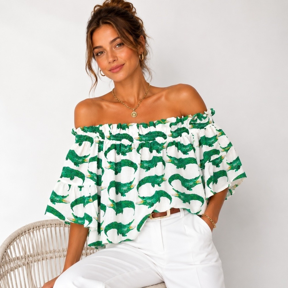 Brooke Wright Cotton Blouse Womens XS Green Alligator Print Lined Bell Sleeve